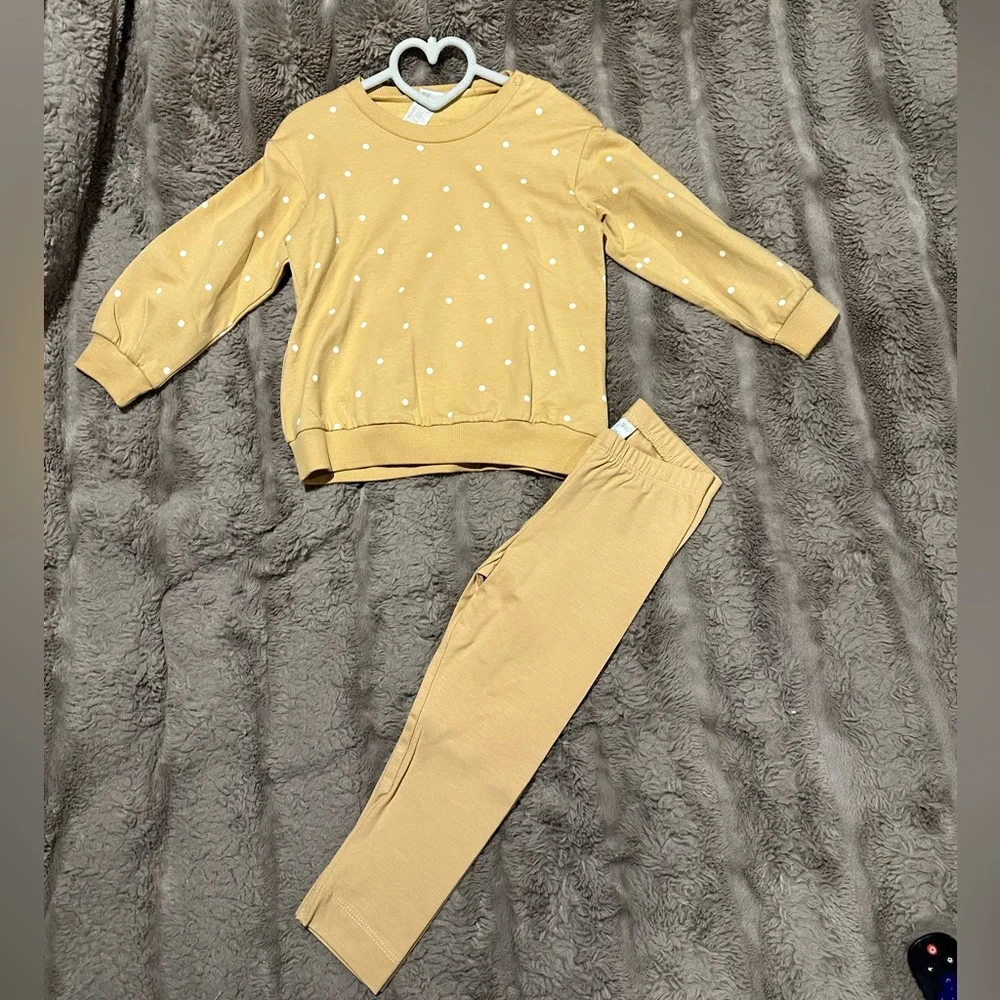 H&M set - Picture 1 of 2